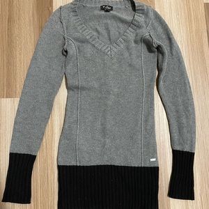 Guess sweater